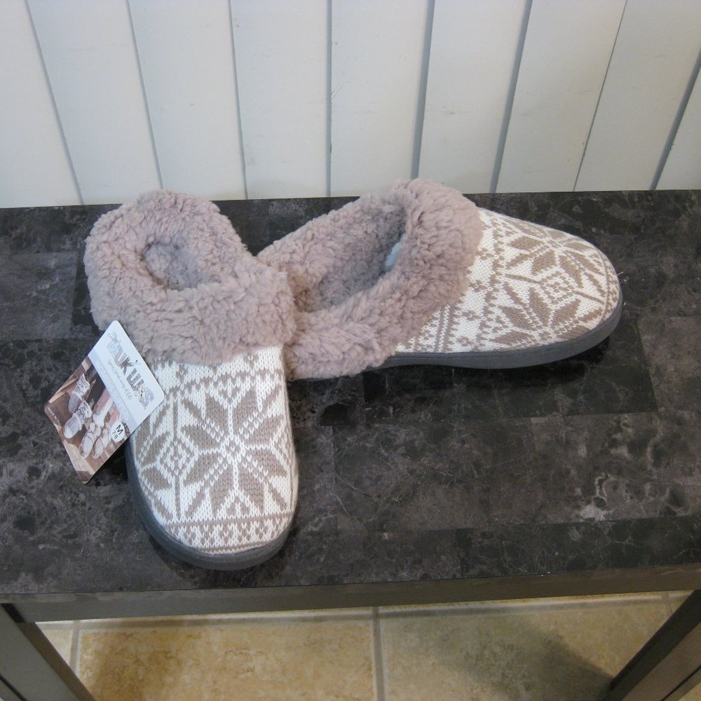 NWT Muk Luks gray purple white slippers M 7 8 - Picture 3 of 7